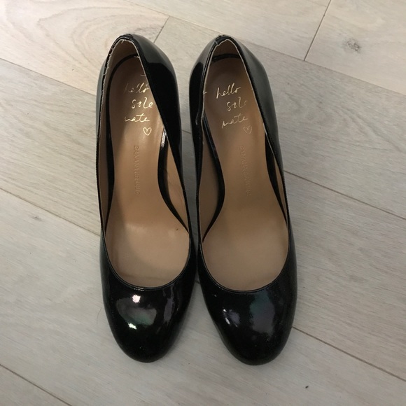 Banana republic 3.5 inch heels size 8.5 - Picture 5 of 5