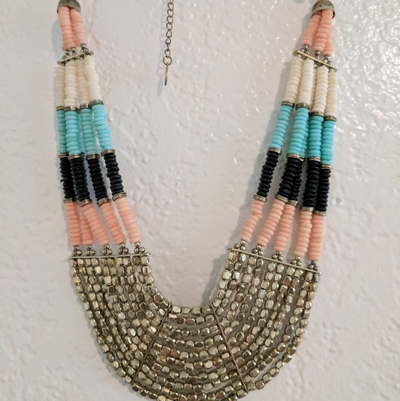 Aldo Jewelry - Aldo statement necklace