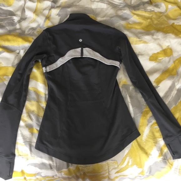 Lululemon zip sports jacket - Picture 5 of 5