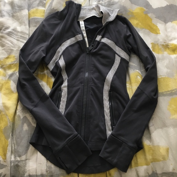 Lululemon zip sports jacket - Picture 2 of 5