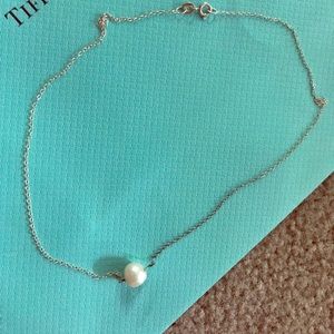 Pear choker necklace