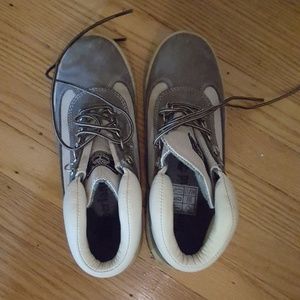 Timberland hiking boots 8 womens