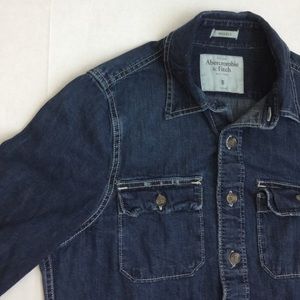 🆑earance Abercombie denim button shirt
