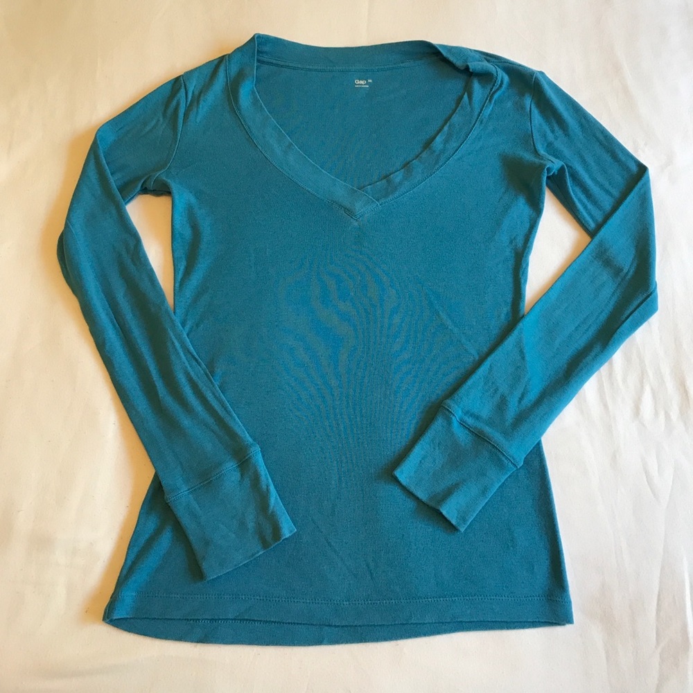 Gap long sleeve blue shirt XS