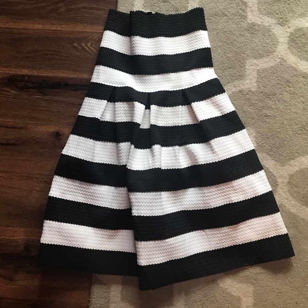 Black and white stripe dress.