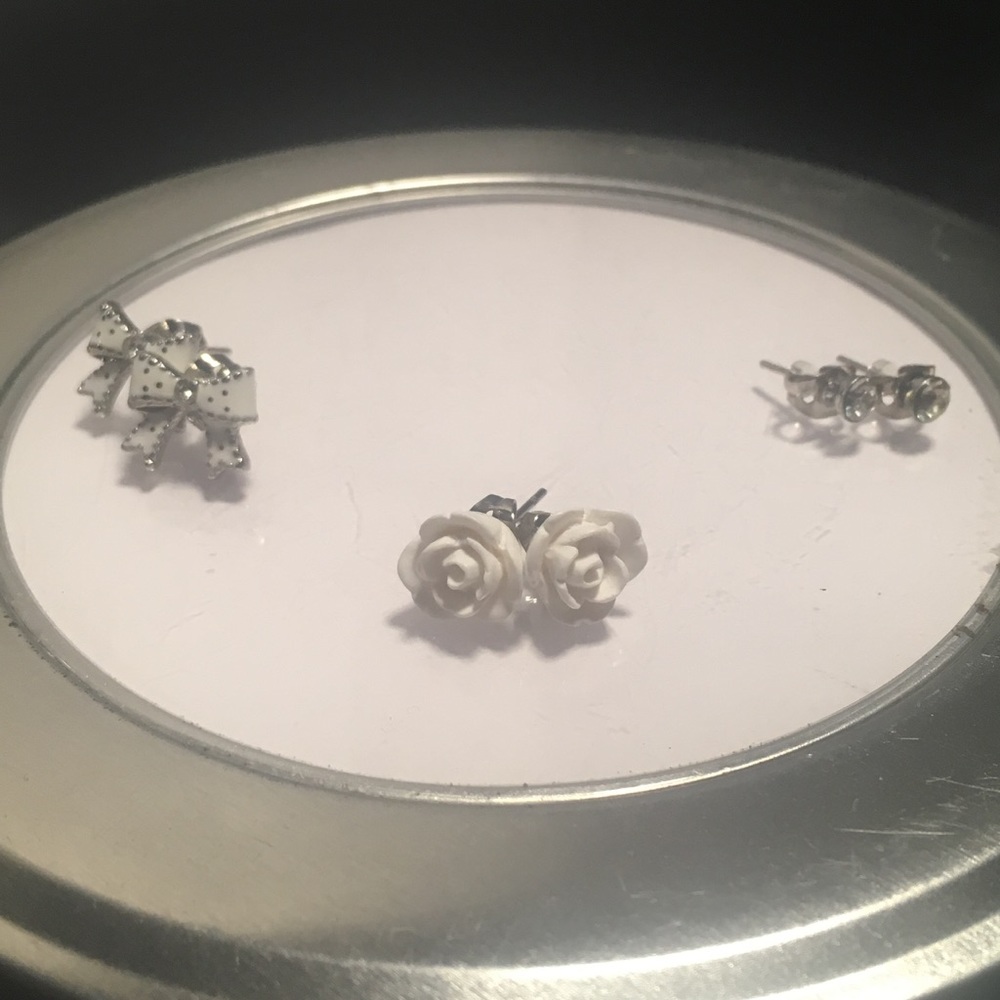 Claire's set of White earrings
