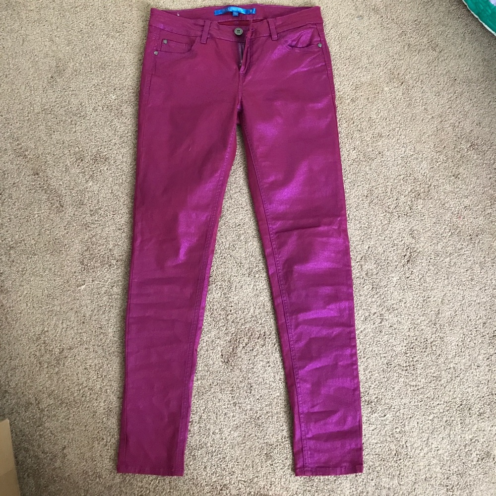 Stretchy pink shimmery skinny leg jeans/ jeggings