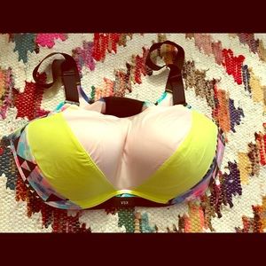 VICTORIA'S SECRET VSX SPORT BRA