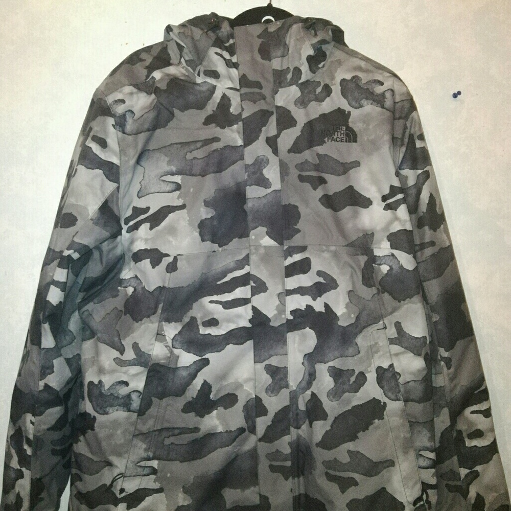 Large Men's The North Face Jacket