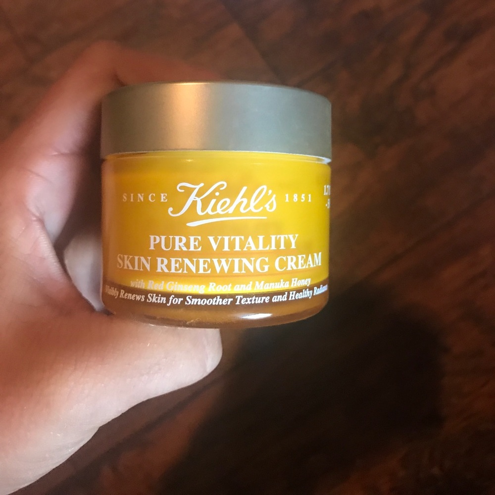 Kiehl's Pure Vitality Skin Renewing Cream