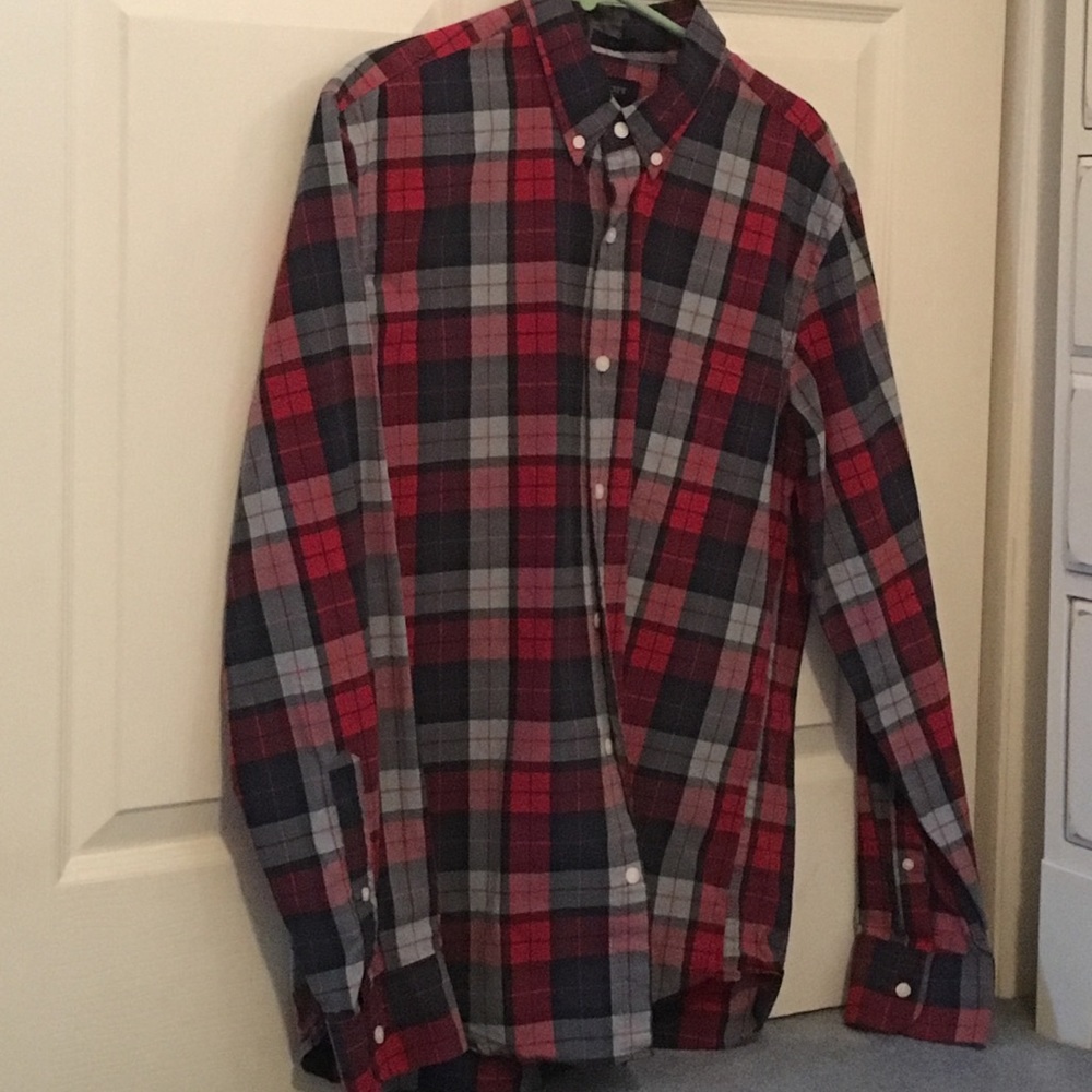 Men's casual shirt