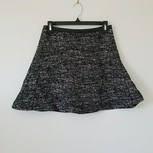 New! Adorable H&M skirt.