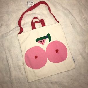🦄BLOWOUT PRICES🌟 Titty Bag LOL
