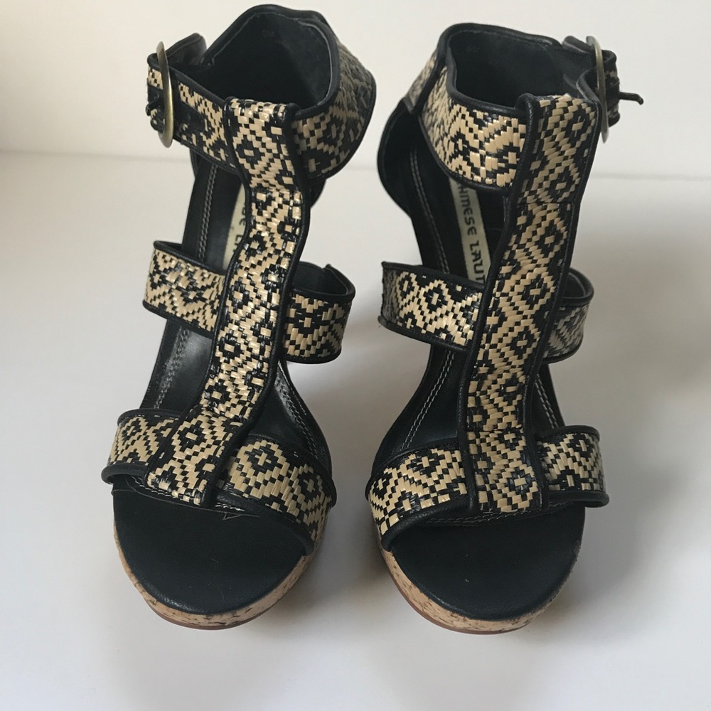 Black & cream Chinese laundry stilettos size 6