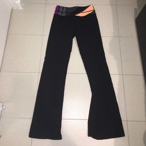 Lululemon black flare leggings