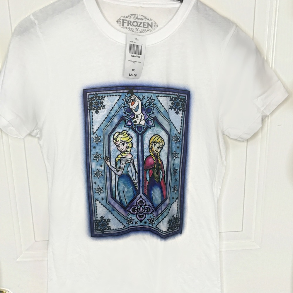 Disney Frozen Tee NEVER been worn