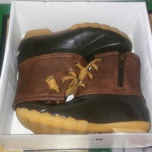 Sperry duck boots