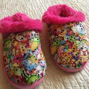 shopkin fuzzy slippers