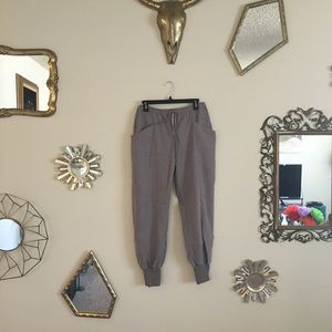 Forever 21 fancy gray joggers size M