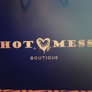 Hot❤️Mess Boutique