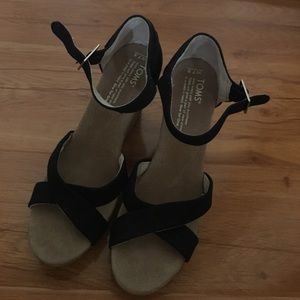 Toms wedge size 7.5 brand new