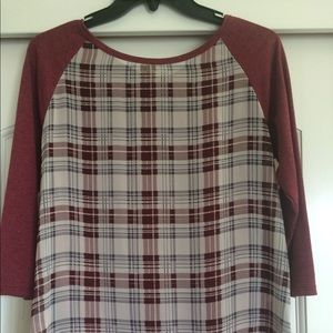 Cute flow-y top