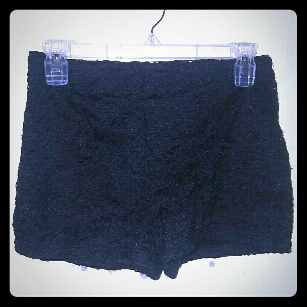 Black Body Central Lace Shorts