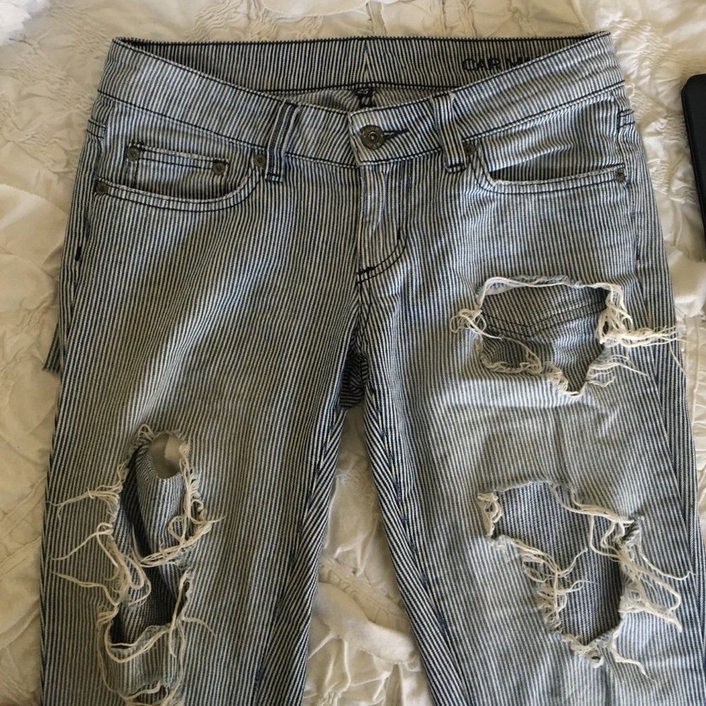 Carmar / LF boyfriend striped ripped jeans