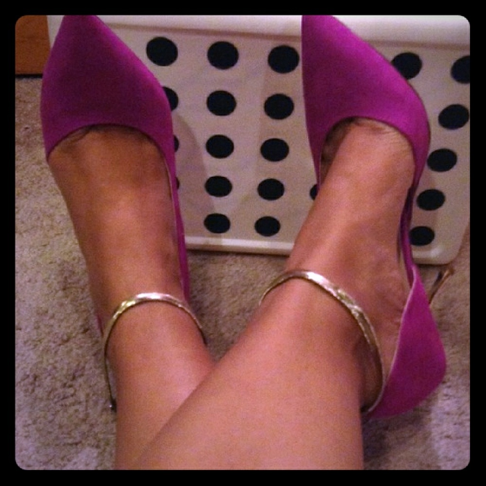 ShoeDazzle  Magenta heels