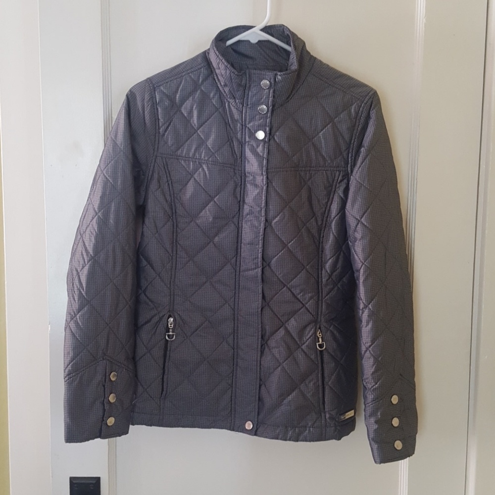 Lowest price! 💟 Ariat Coat