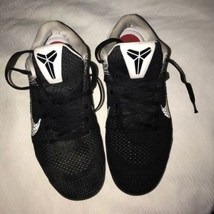 1st Kobe 11 size 10.5 well taken care of