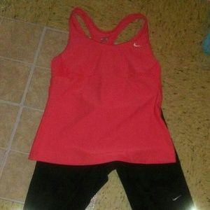 Nike oufit 2 piece