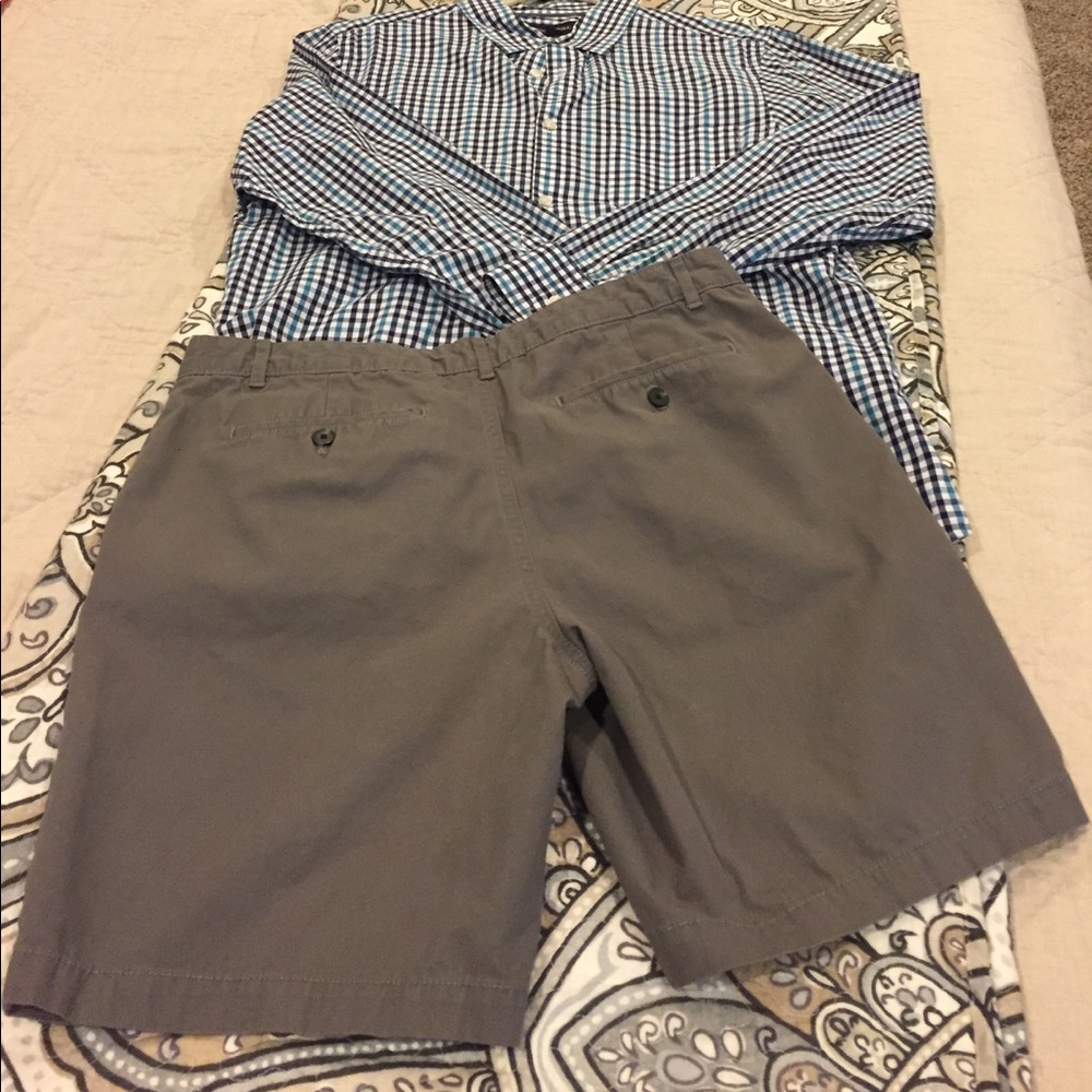 Jack Threads Shorts - Picture 2 of 3