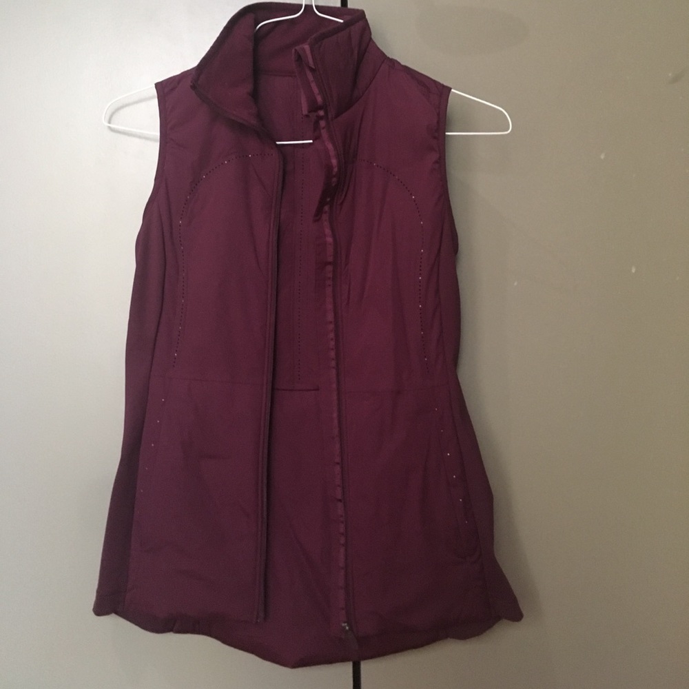 NEVER WORN Lululemon Vest