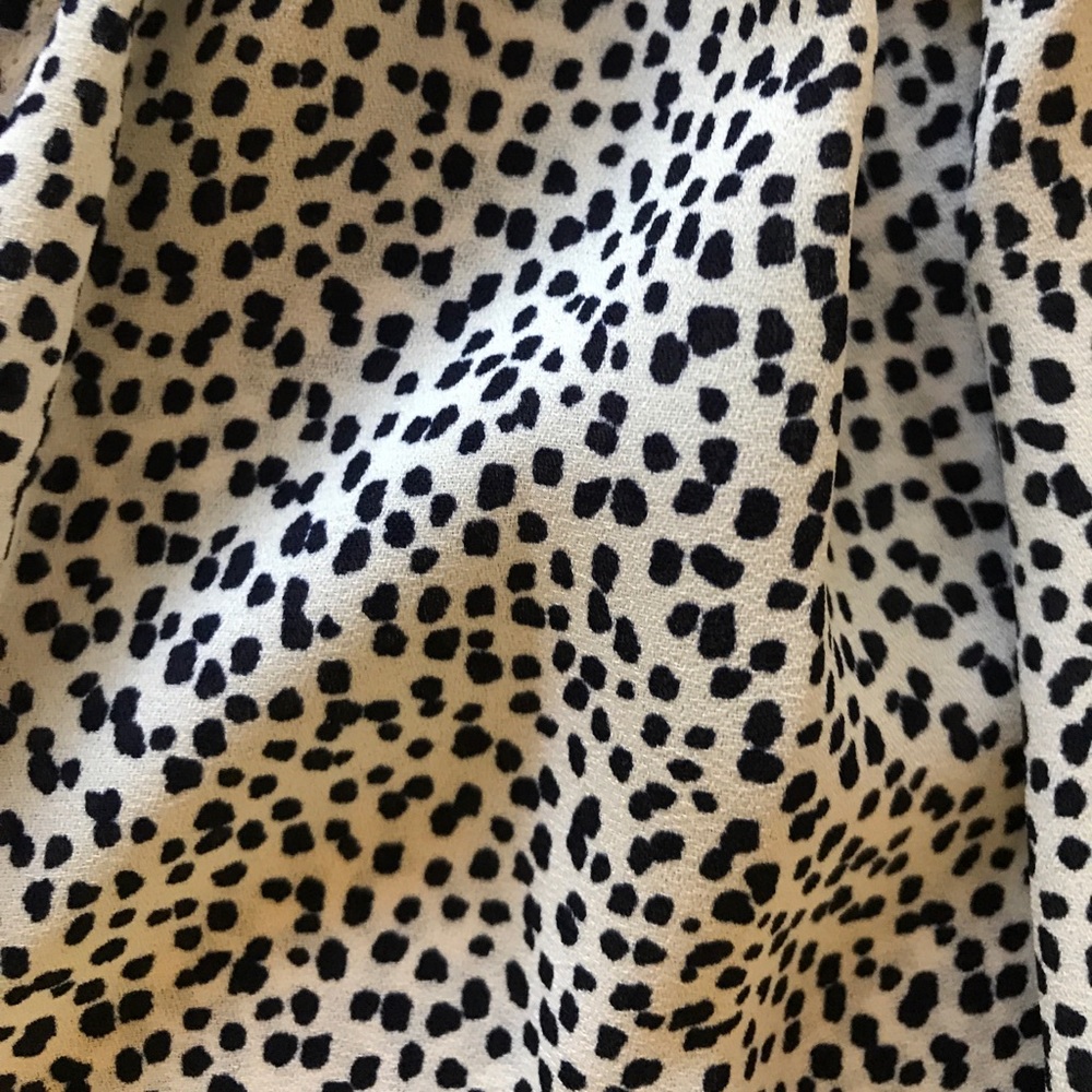 Ann Taylor Silky Style Top - Picture 4 of 8