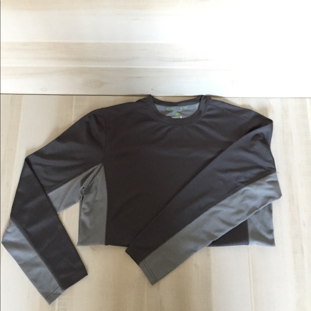 NordicTrack men's long sleeve tee size M