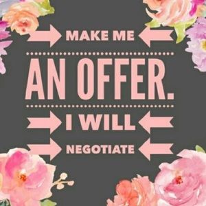 🎉MAKE ME AN OFFER🎉