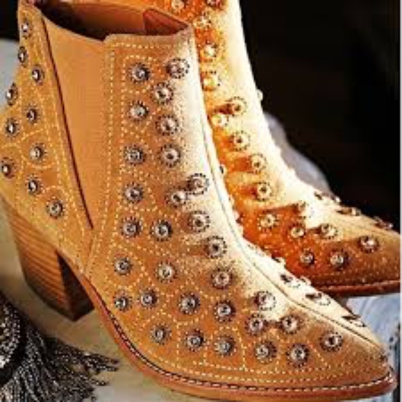 ISO: Free People After Dark Boot - Picture 2 of 3