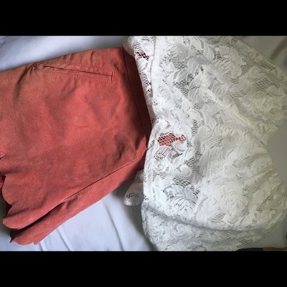 NWOT WHOLE OUTFIT BUNDLE! - Picture 2 of 6