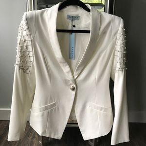 NWT Small White Blazer