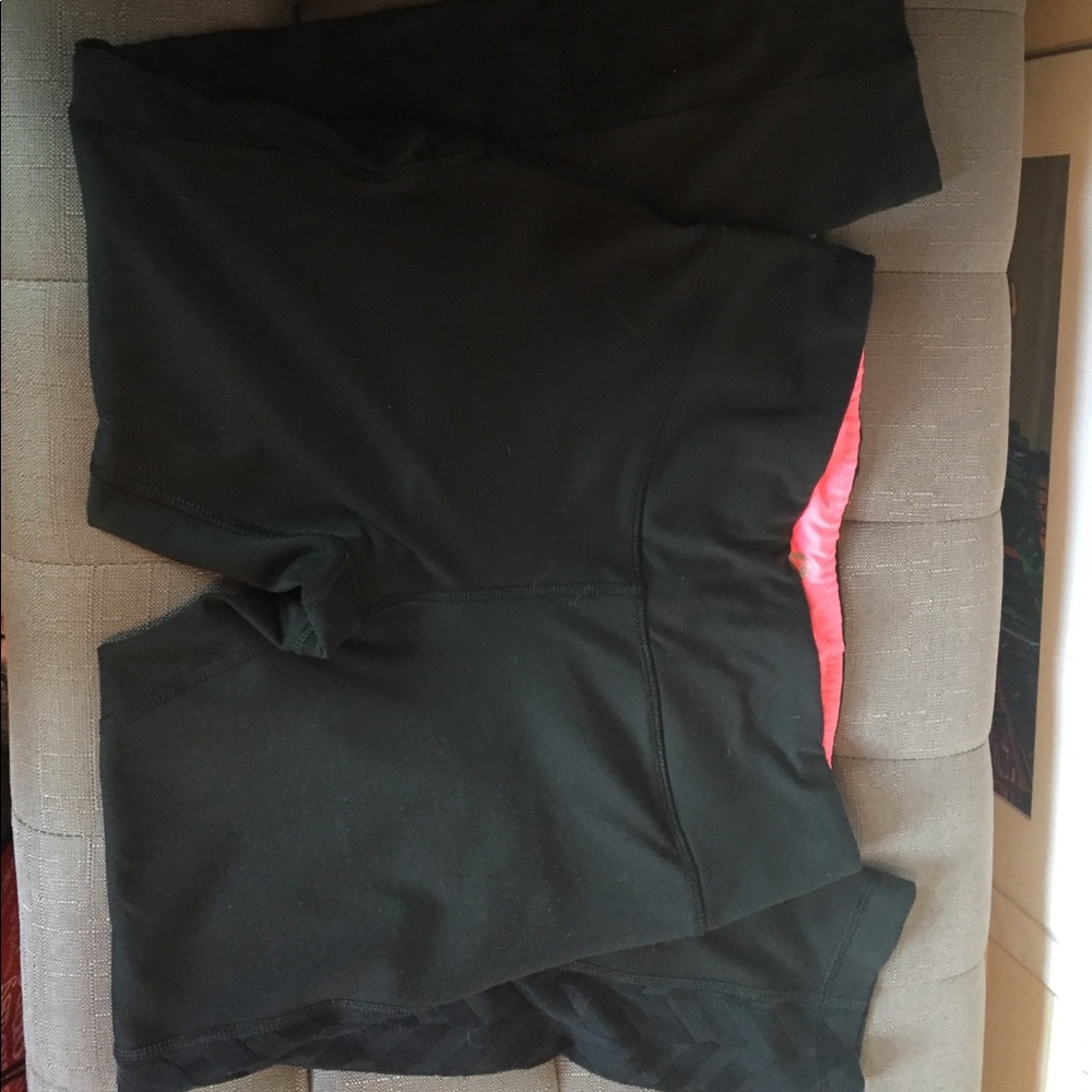 Cropped 90 degree leggings