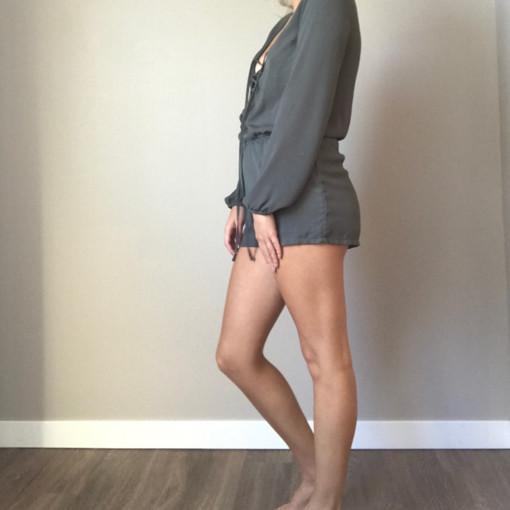 Green Lace-Up Romper ✨