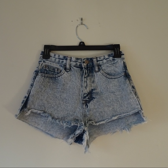 Something Borrowed Denim Shorts - Picture 1 of 3