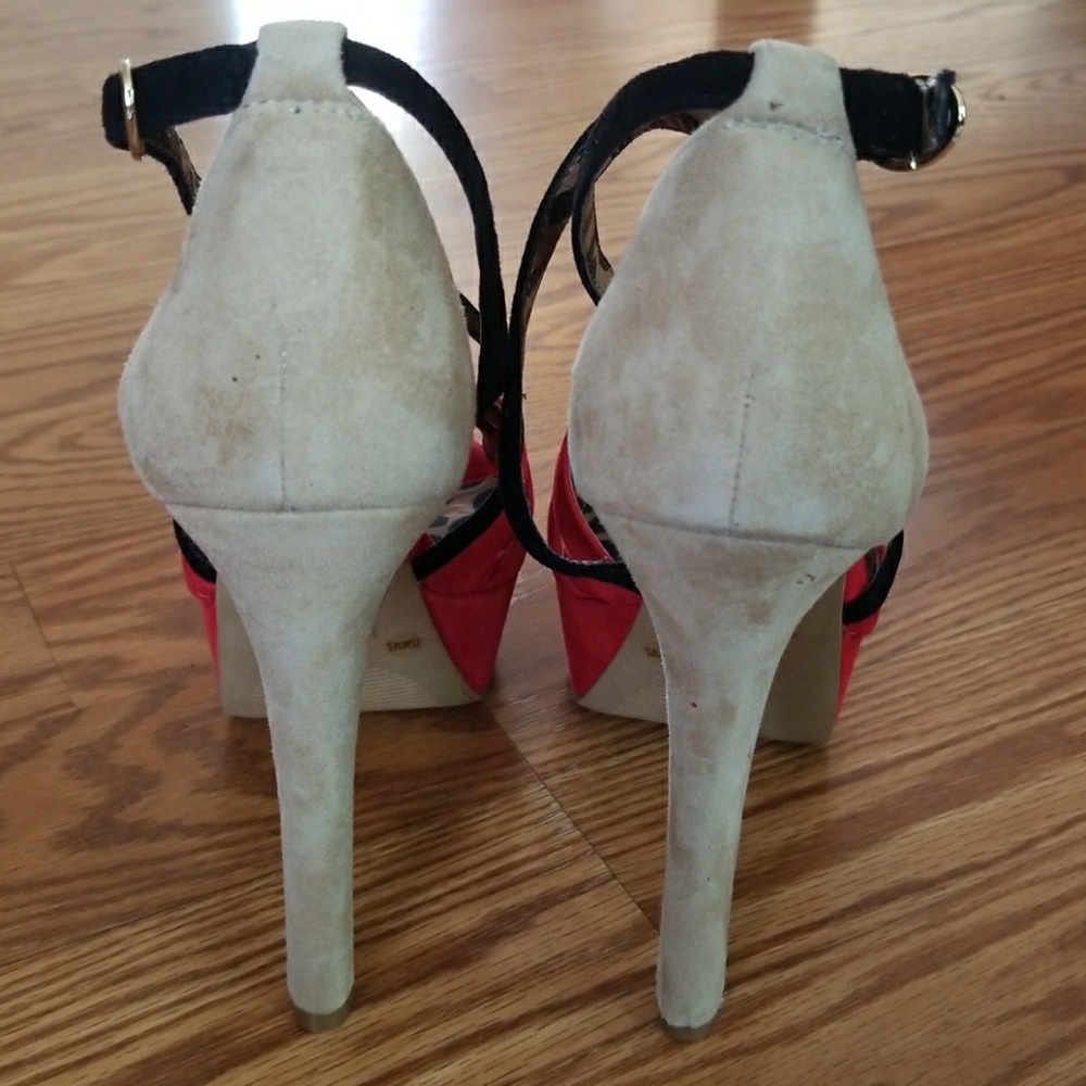 Jessica Simpson Runaway tri color heels - Picture 2 of 3