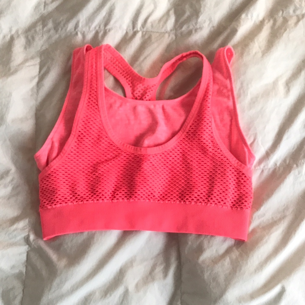 NWOT Fruit of the loom Sports Bra! Size Lg.