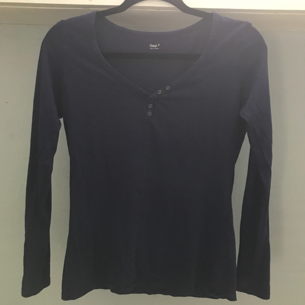 Long Sleeve V Neck
