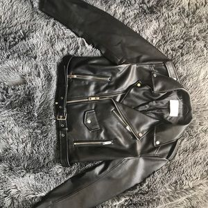 🚫SOLD🚫 Zara faux leather jacket