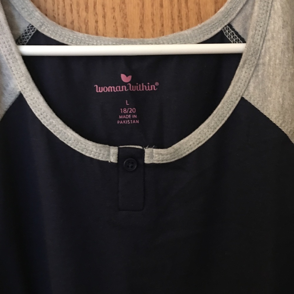 Knit tops - Picture 2 of 4