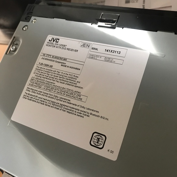 Car stereo - Picture 4 of 5