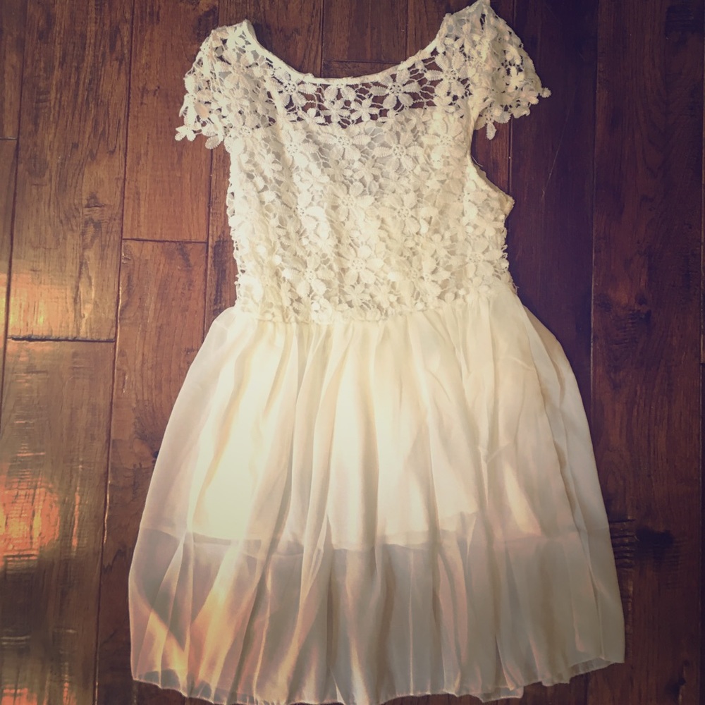 White Lace Dress
